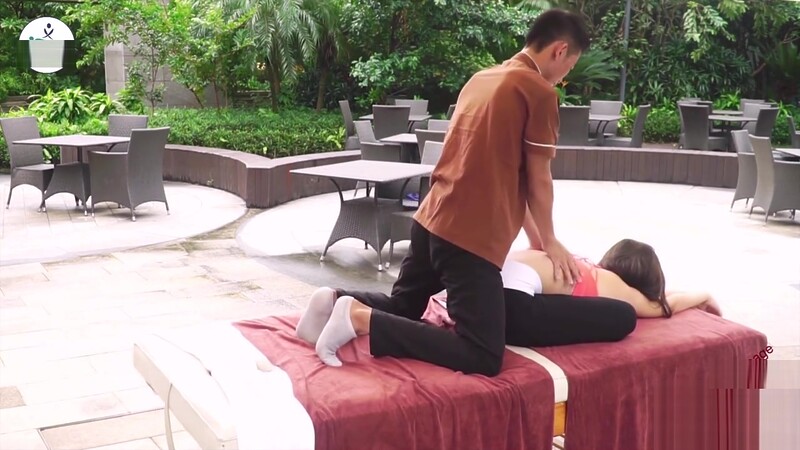 TOTAL BODY STRETCH – Traditional Massage Beautyful Girl