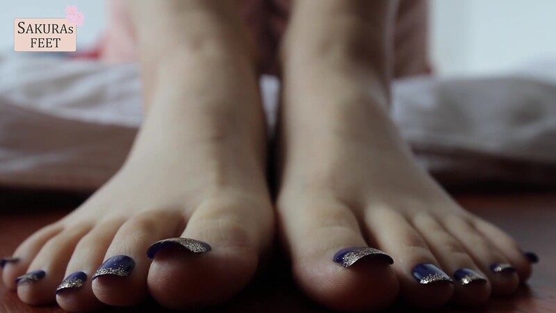 Sakurasfeet – Cumshot On Blue Toenails