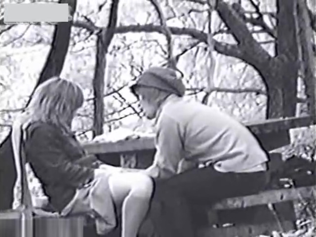 Infrared bench couple fucking