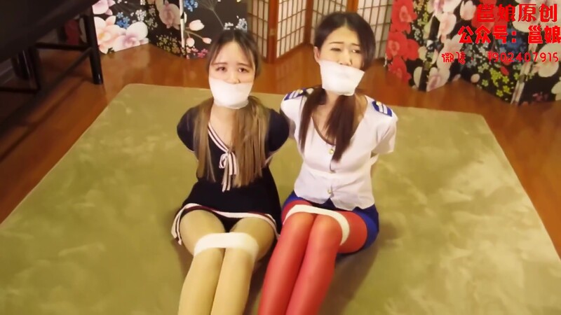 Two Asian Schoolgirls Looking Pretty Secured