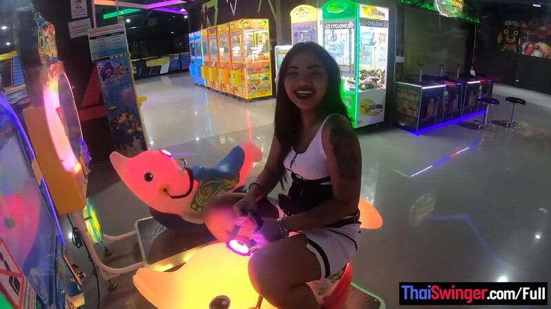 Thai amateur teen girlfriend plays with a vibrator toy after a day of fun