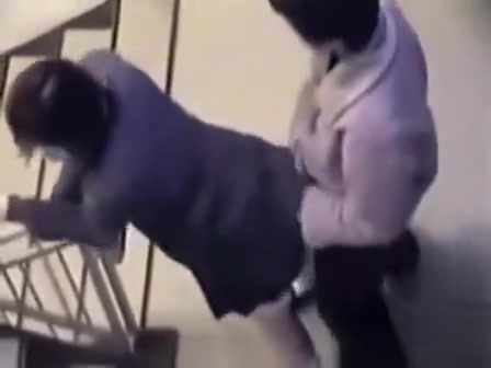 Amateur Asian girl banged in a stairwell